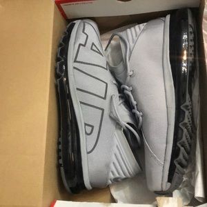 Nike Air Max Flare SE